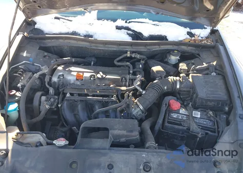 2011 Honda Accord 2.4 Lx from USA, damaged, VIN 1HGCP2F30BA020091